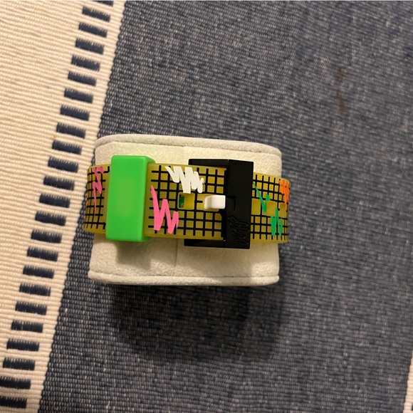 NEFF Men's Daily Wild Analog Watch - Picture 3 of 8